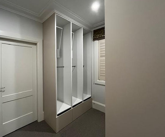 Fully built in robe furniture