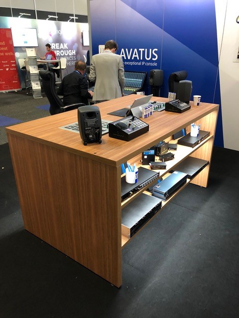  Illuminated Modular Exhibition Display Unit